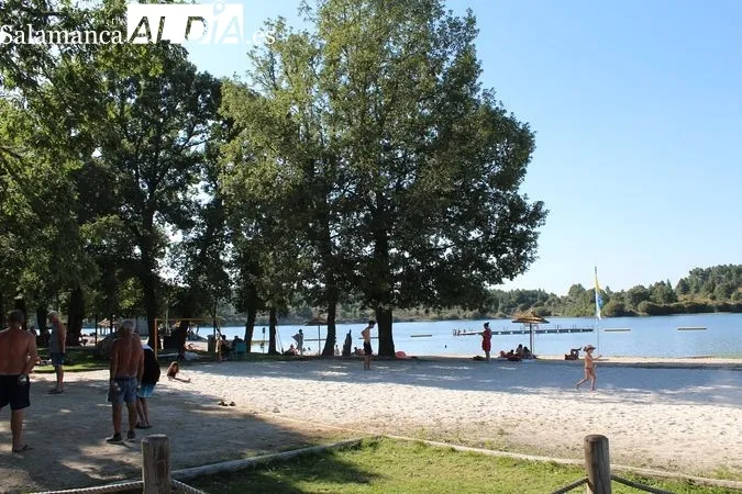 Playa fluvial de Alfaiates (Sabugal, Portugal) | MARTÍN-GARAY