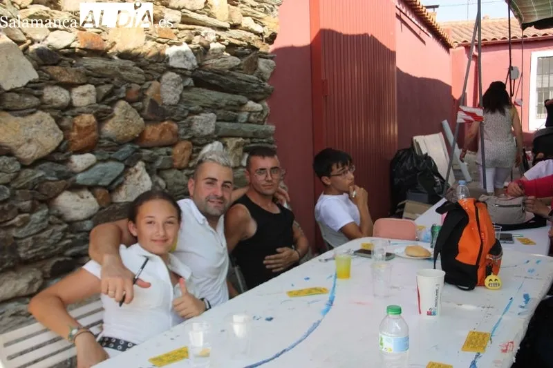 Foto 2 - Amatos de Alba celebra su tradicional paella y bingo