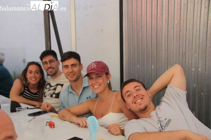 Foto 12 - Amatos de Alba celebra su tradicional paella y bingo
