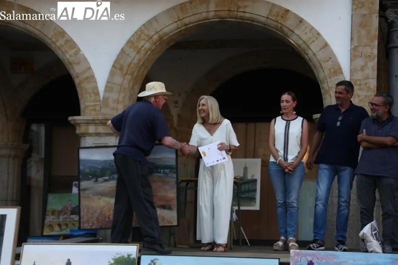 Foto 5 - Juan Antonio Garc&iacute;a, ganador del VII certamen de Pintura al aire libre 'Villa Alba de Tormes'