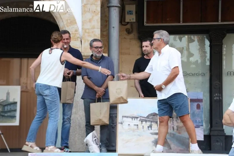 Foto 15 - Juan Antonio Garc&iacute;a, ganador del VII certamen de Pintura al aire libre 'Villa Alba de Tormes'