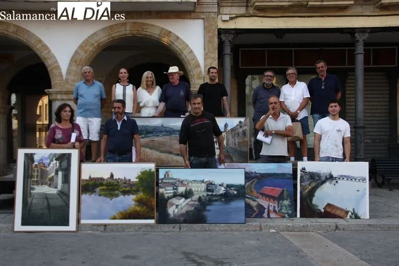 Foto 6 - Juan Antonio Garc&iacute;a, ganador del VII certamen de Pintura al aire libre 'Villa Alba de Tormes'