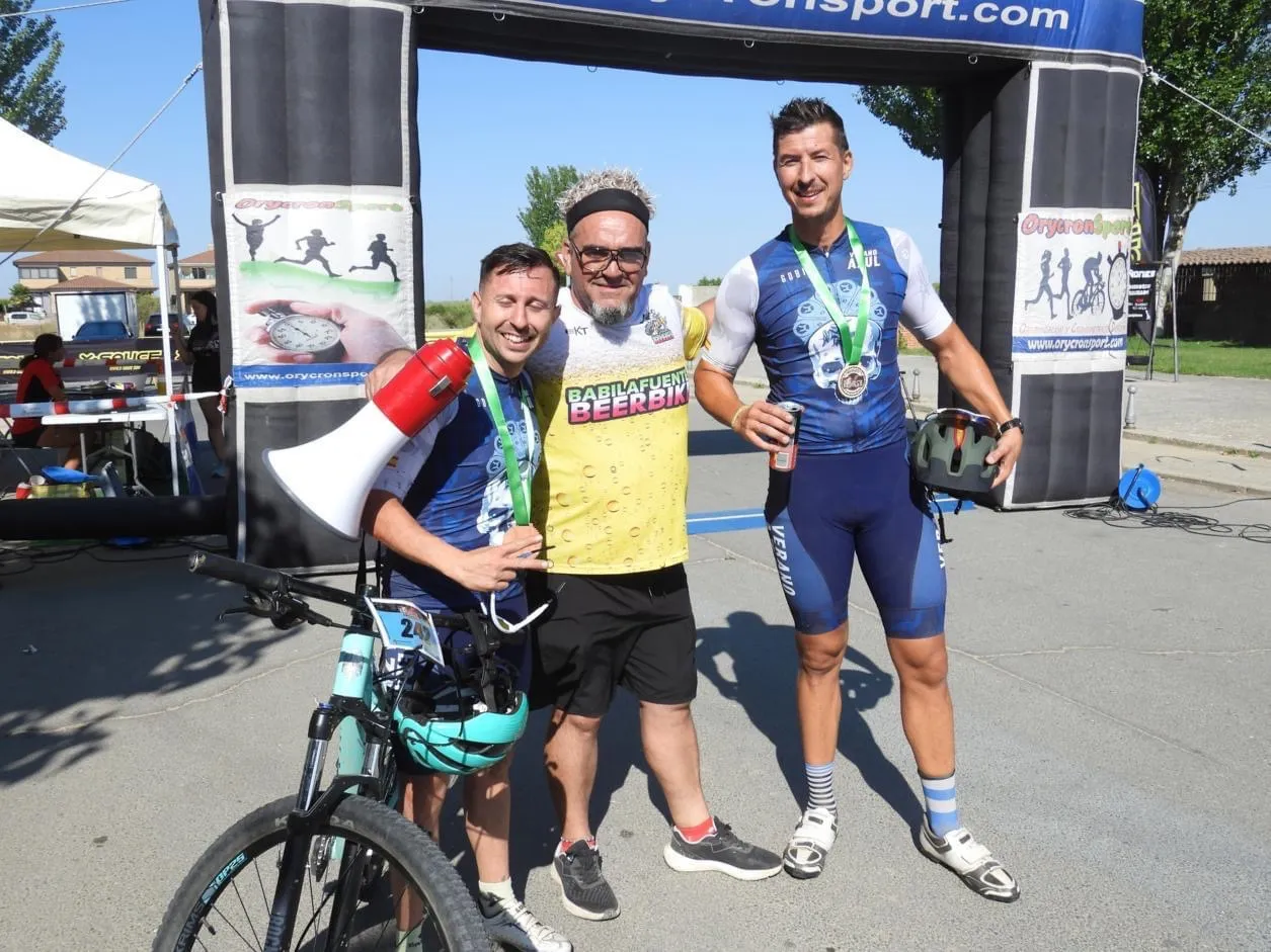 Foto 11 - La Quedada BTT Babilafuente Beerbike alcanza su d&eacute;cima edici&oacute;n como gran cita del deporte y el buen ambiente veraniego