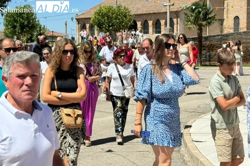 Foto 8 - Calles abarrotadas y continuos bailes en honor a Nuestra Se&ntilde;ora de la Asunci&oacute;n en Aldeaseca de la Frontera
