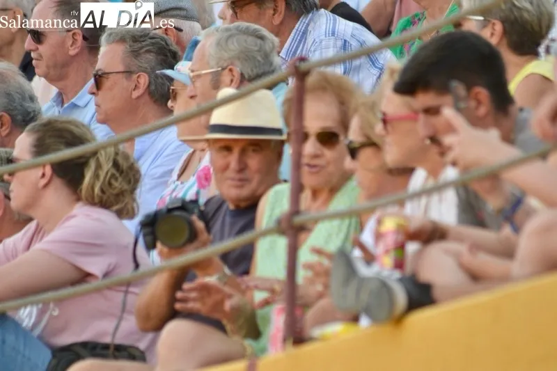Foto 7 - Macotera disfruta de su pasi&oacute;n por el toro en el gran Festival Taurino de los sanroques