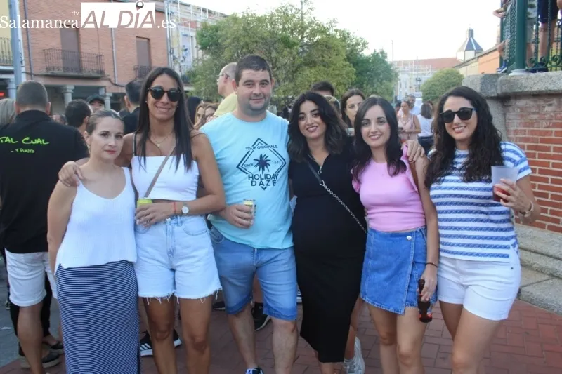 Foto 17 - Pe&ntilde;aranda da una multitudinaria, emotiva y colorida bienvenida a las Ferias y Fiestas 2024