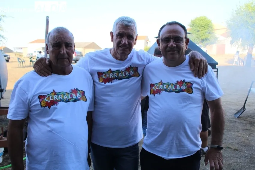 Parrillada fin de fiestas en Cerralbo / SILVESTRE