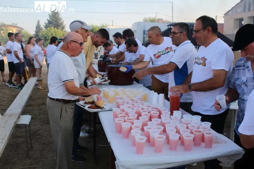 Parrillada fin de fiestas en Cerralbo / SILVESTRE