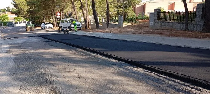 Foto 2 - Pavimentaci&oacute;n de la calle Madro&ntilde;os en el Pinar de Alba