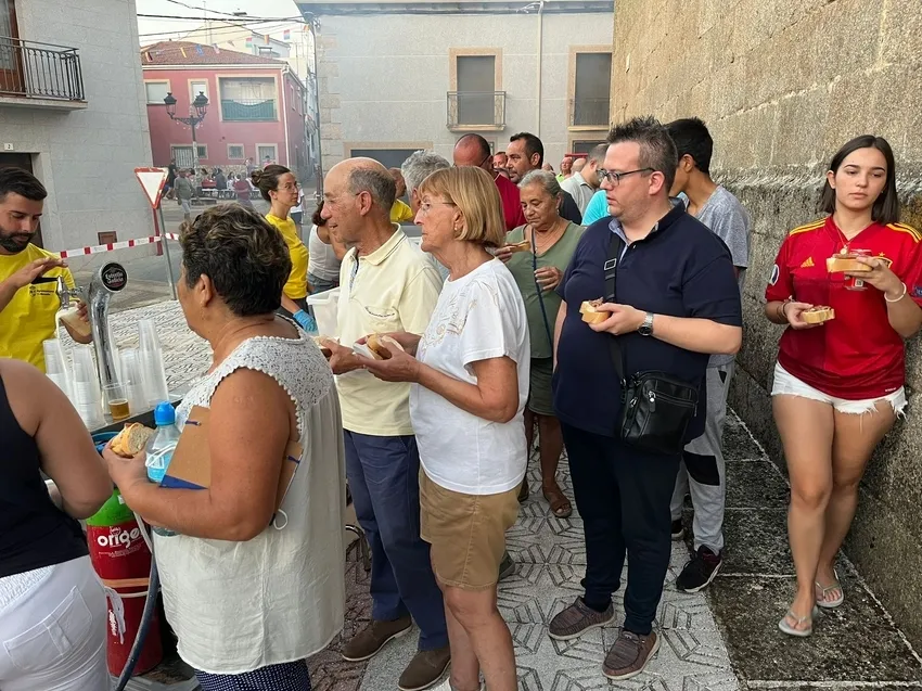 Pancetada para reponer fuerzas en Saucelle