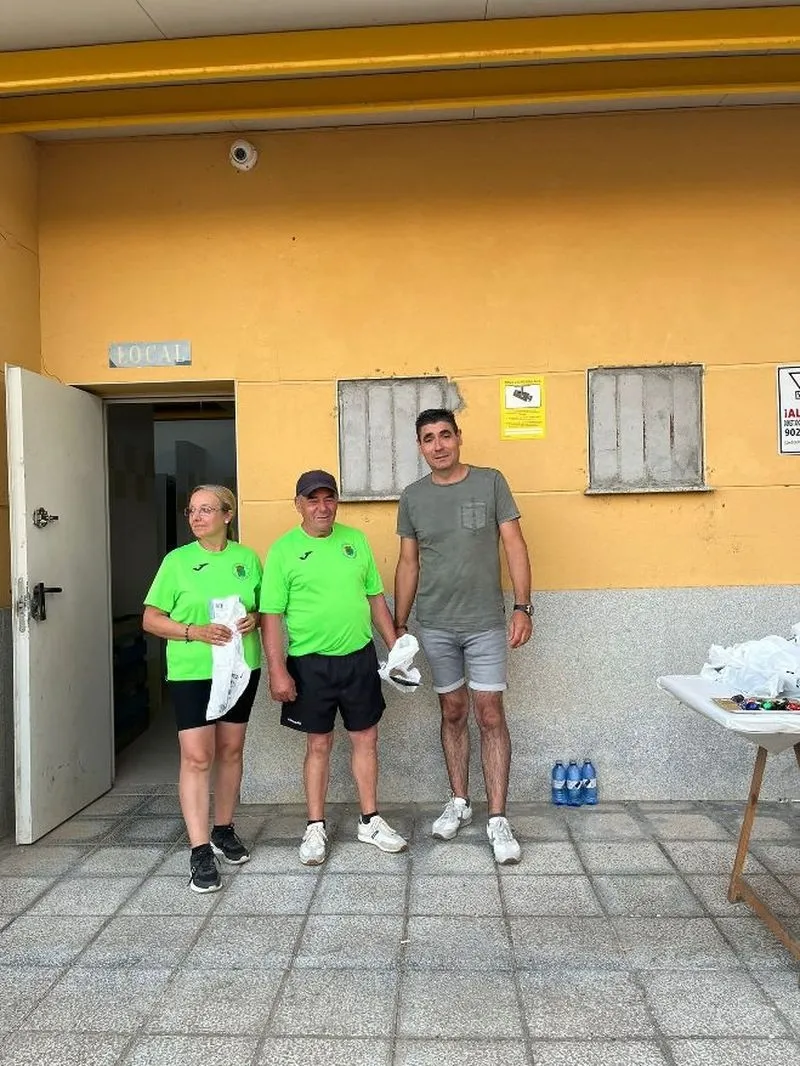 Foto 3 - El Club Amigos de Monterrubio gana su Torneo Nacional 2024