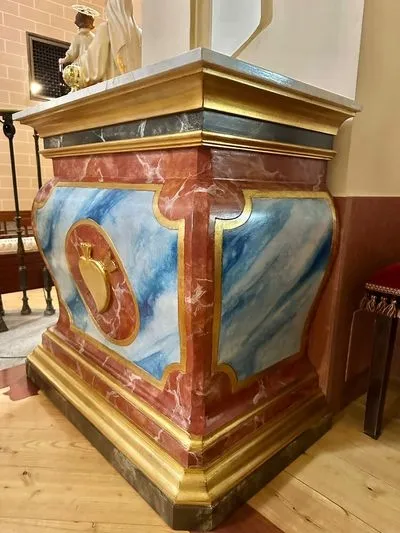 Foto 2 - Restauradas las dos credencias de la Bas&iacute;lica del Sepulcro de Santa Teresa de Jes&uacute;s