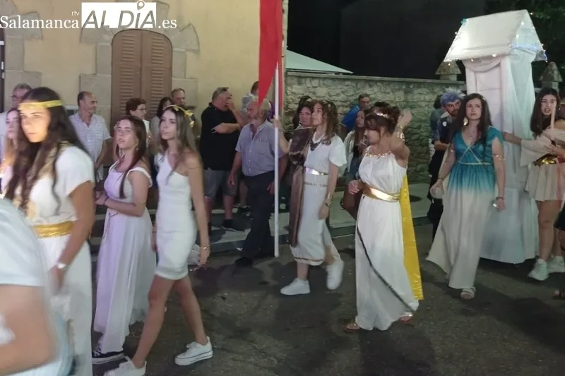 Desfile de carrozas de Aldeadávila