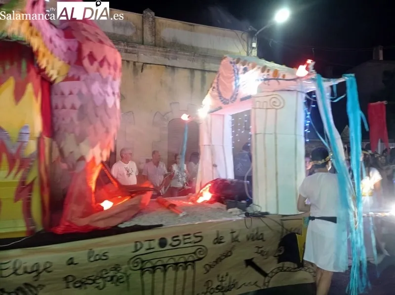 Desfile de carrozas de Aldeadávila