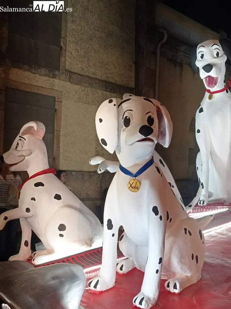 Desfile de carrozas de Aldeadávila