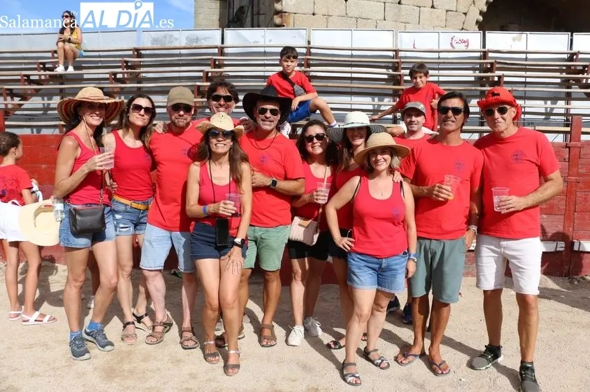 Inicio de las fiestas en Villavieja de Yeltes / CORRAL