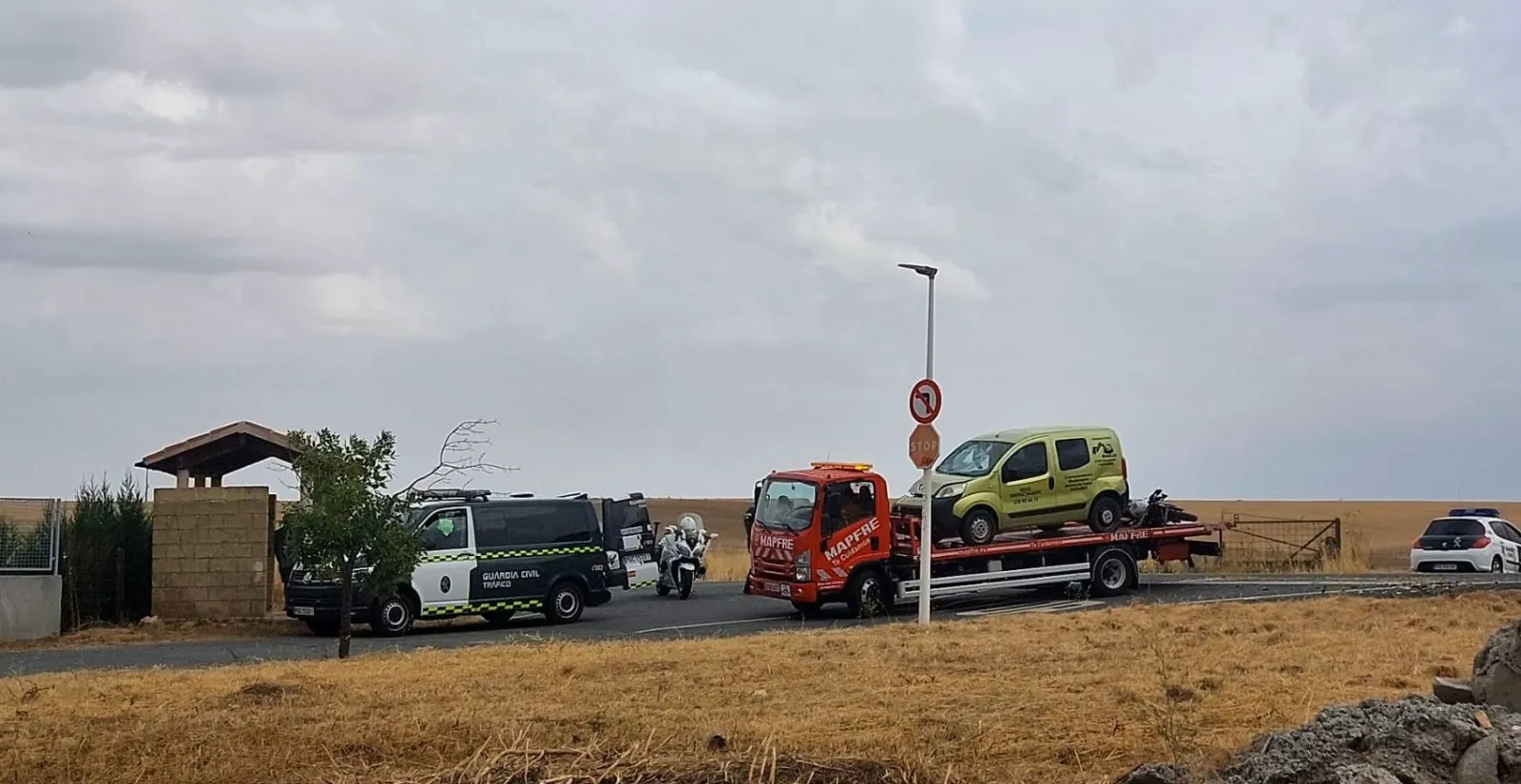 Evacuado en helicóptero un un motorista tras colisionar con una furgoneta en Anaya de Alba