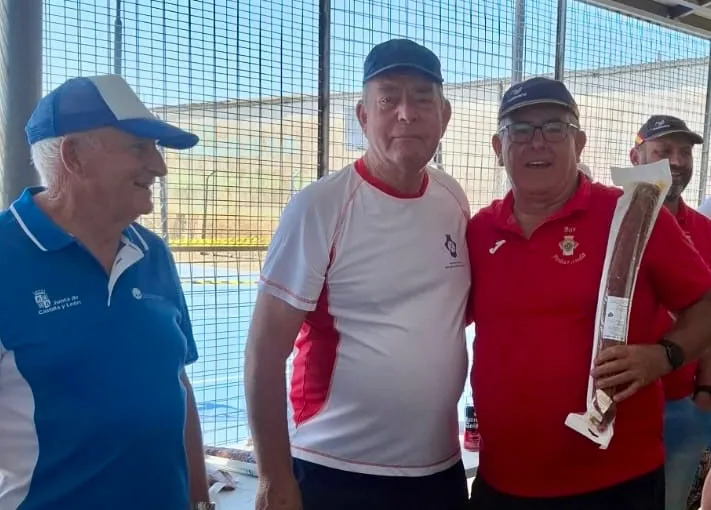 Foto 2 - Exitoso estreno para el I Campeonato de Calva en el Campo de Pe&ntilde;aranda