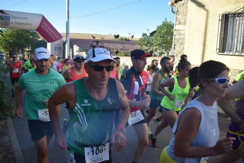 Foto 12 - H&eacute;ctor Rodr&iacute;guez y Esther Cruz ganan la Carrera Campestre de Valdemierque