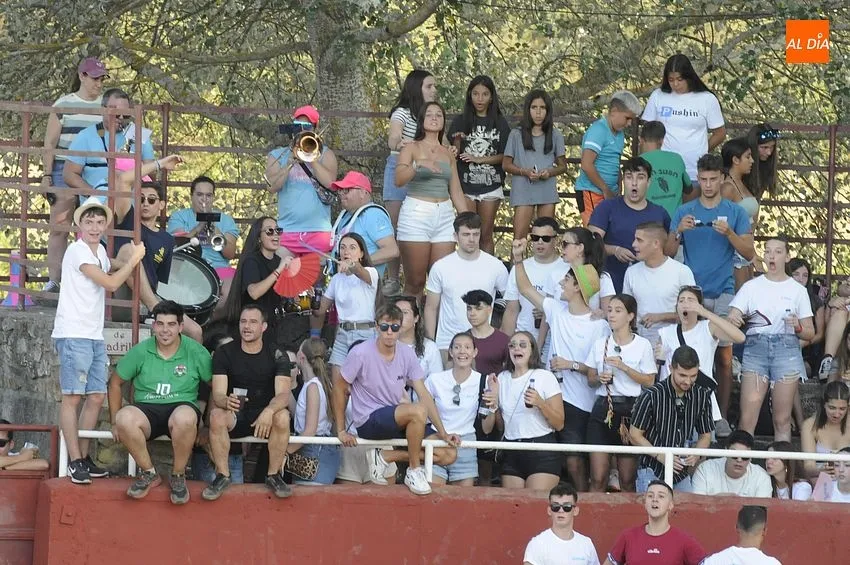Capea popular en la Semana Cultural de Navasfrías/ Fotos: Adrián M.Pastor
