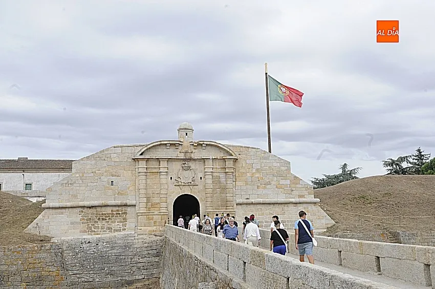 Foto 3 - Almeida hace por 20&ordf; ocasi&oacute;n un viaje a la &eacute;poca napole&oacute;nica con la recreaci&oacute;n del Cerco