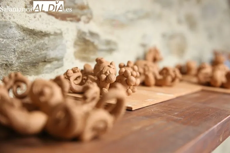 Foto 14 - Los cursos de alfarer&iacute;a acercan a los ni&ntilde;os a la tradici&oacute;n 