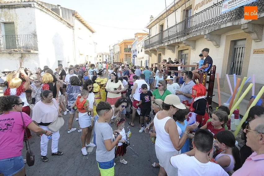 Desfile de disfraces en EL Bodón / Fotos: Adrián M.Pastor