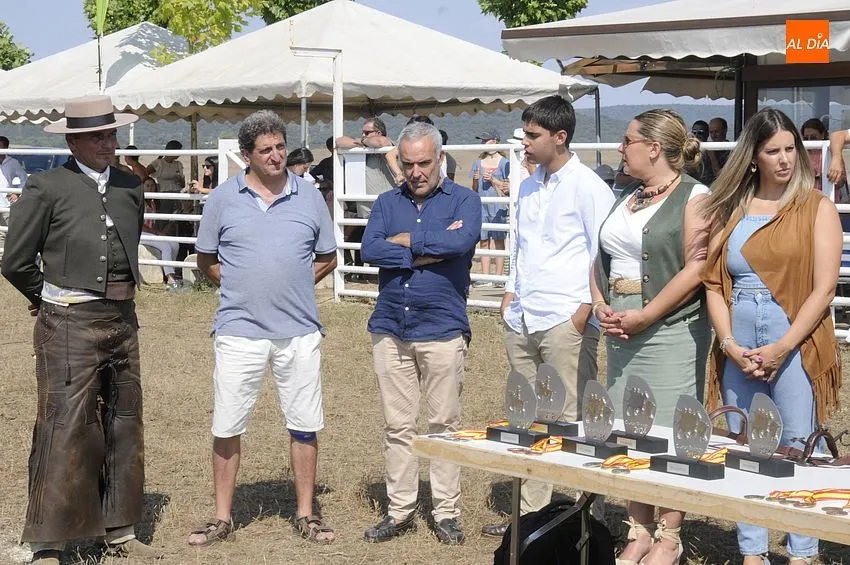 Foto 14 - Joao Augusto Moura y Diego D&iacute;az B&eacute;jar ganan en el desempate el Concurso de Faenas y Doma de Campo
