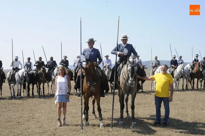 Foto 10 - Joao Augusto Moura y Diego D&iacute;az B&eacute;jar ganan en el desempate el Concurso de Faenas y Doma de Campo