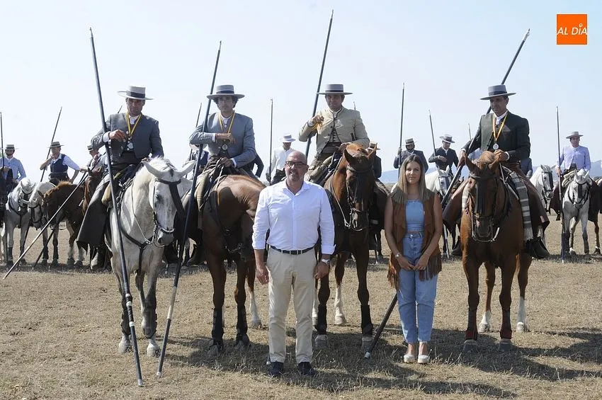 Foto 5 - Joao Augusto Moura y Diego D&iacute;az B&eacute;jar ganan en el desempate el Concurso de Faenas y Doma de Campo