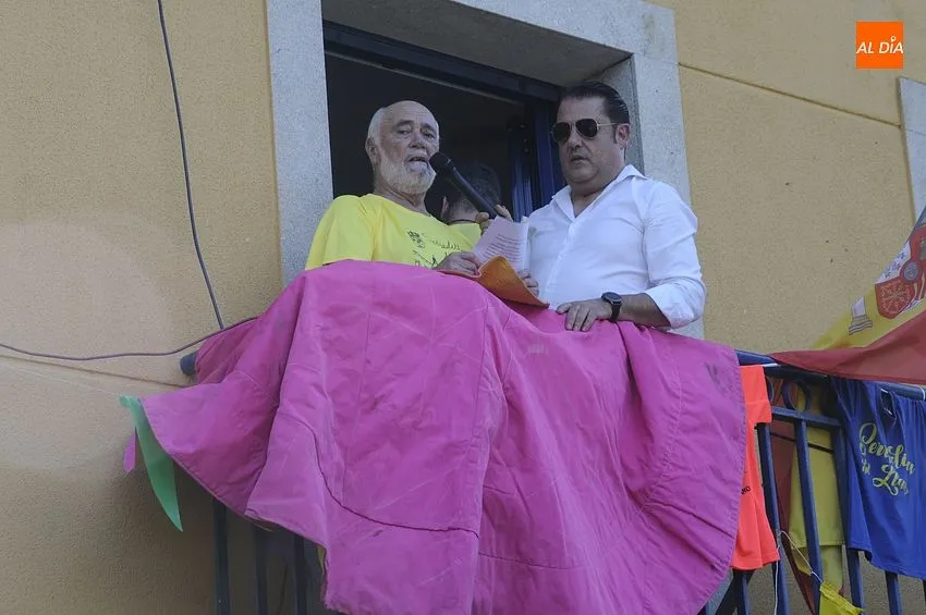 Las peñas fueron las protagonistas en el pregón de fiestas/ Fotos: Adrián M.Pastor