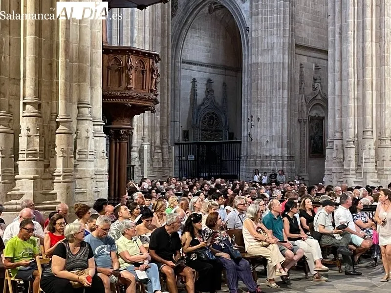 Foto 5 - El concierto de &oacute;rgano de Nicol&oacute; Sari llena de magia la Catedral