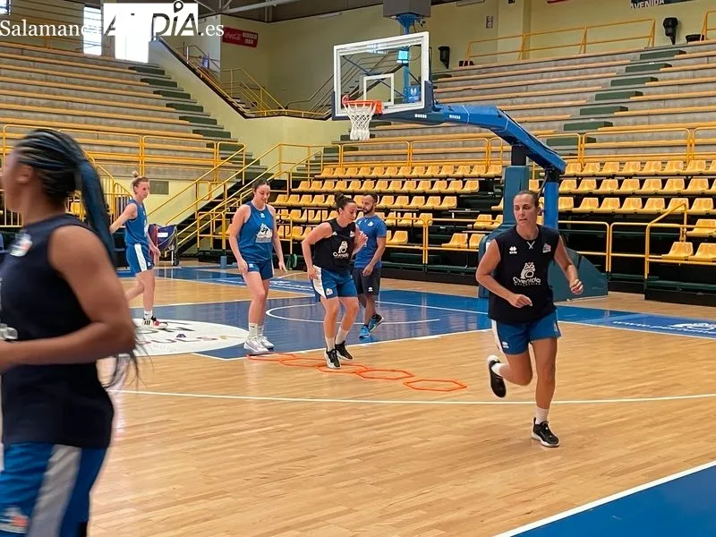 Foto 14 - As&iacute; ha sido el primer entrenamiento de pretemporada del Perfumer&iacute;as Avenida