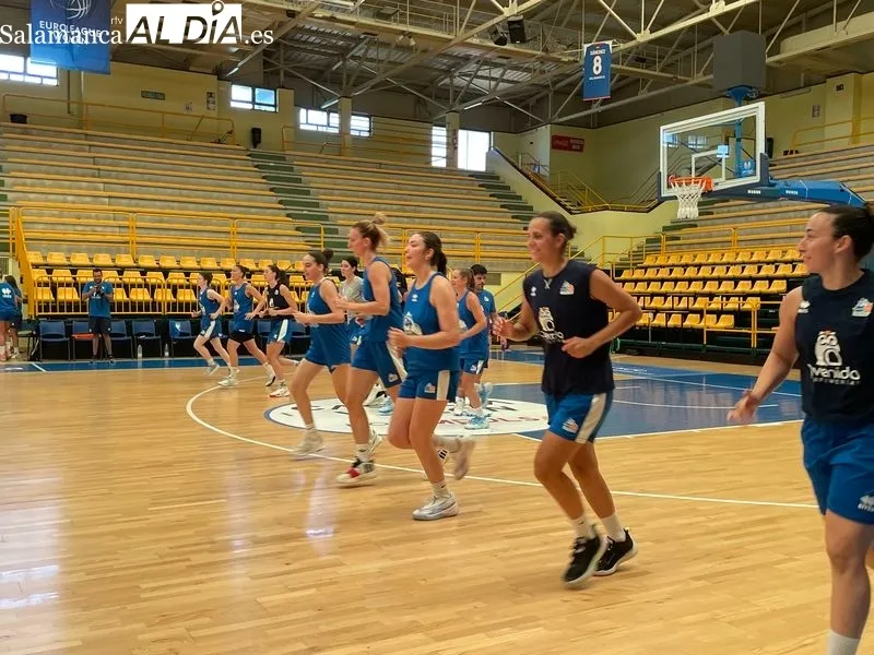 Foto 11 - As&iacute; ha sido el primer entrenamiento de pretemporada del Perfumer&iacute;as Avenida