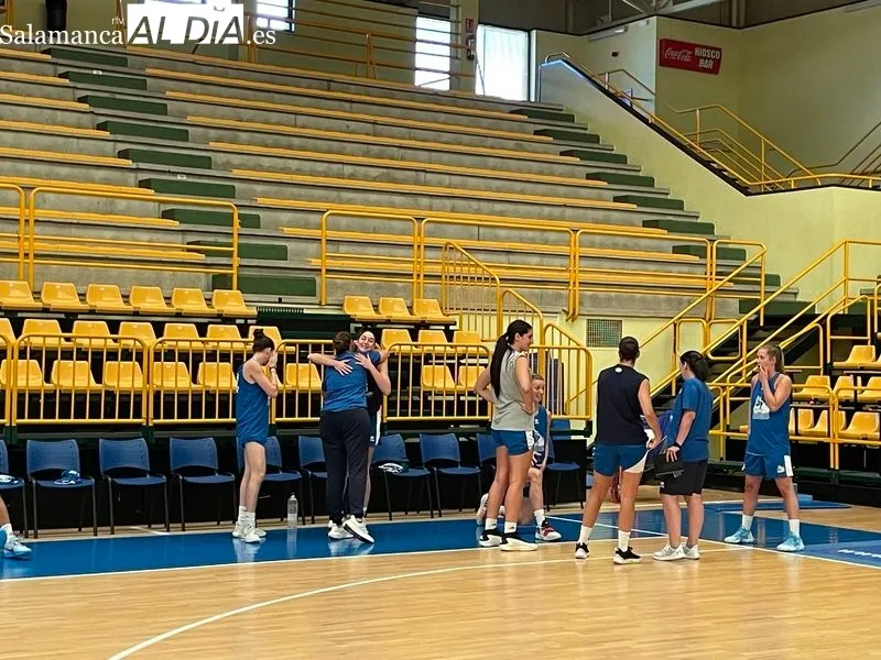 Foto 3 - As&iacute; ha sido el primer entrenamiento de pretemporada del Perfumer&iacute;as Avenida