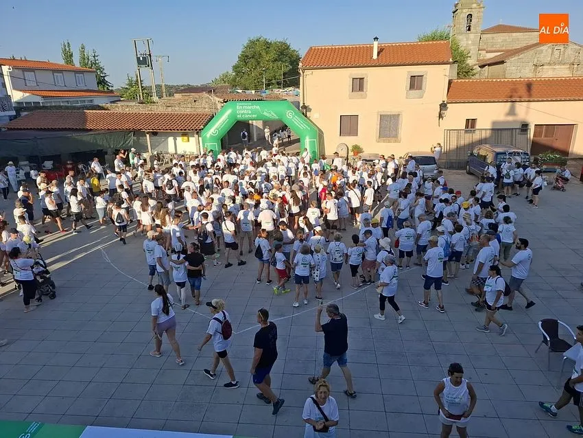 Marcha contra el Cáncer en Aldea del Obispo/ Fotos: Juan Martín