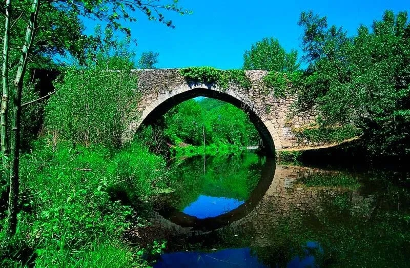 Playa fluvial de Montemayor del Río. Foto: Ayuntamiento de Montemayor del Río.