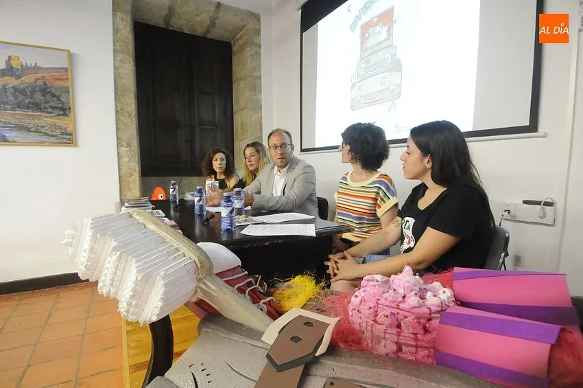 Presentación Divierteatro