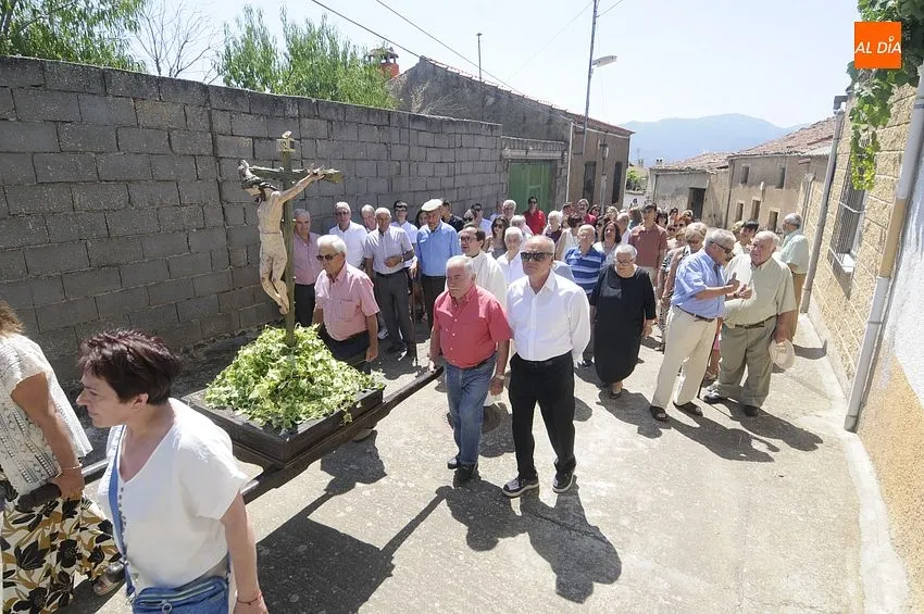 Procesión del Cristo en Serradilla del Arroyo/ Fotos: Adrián M.Pastor