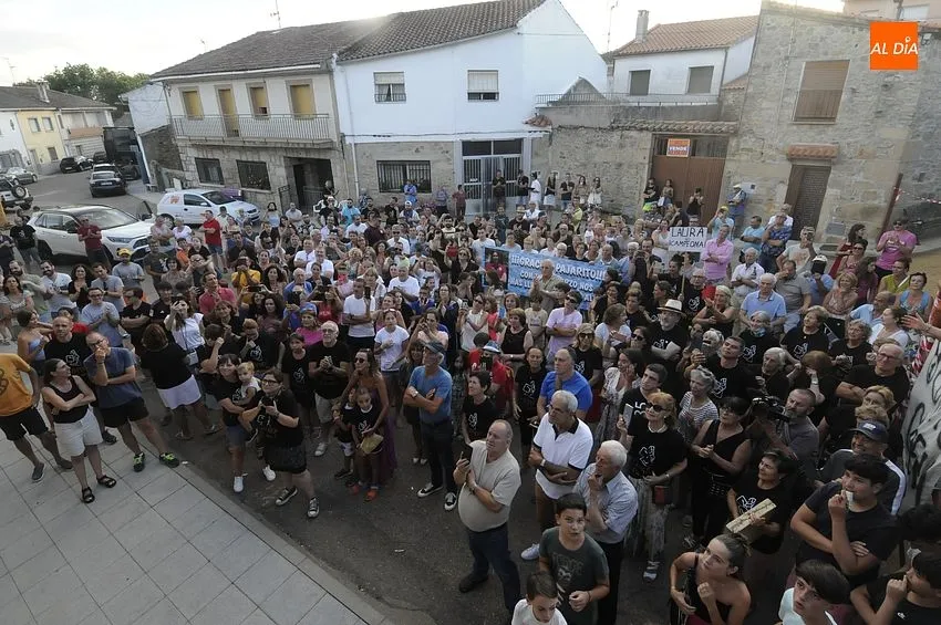 Foto 15 - Pe&ntilde;aparda festeja la llegada de su flamante campeona ol&iacute;mpica nombr&aacute;ndola Hija Predilecta
