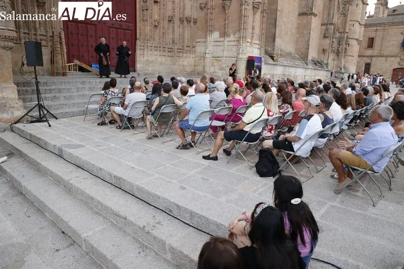 La obra ¡JERÓÓÓÓÓNIMO! reúne a gran cantidad de público  | FOTOS: David