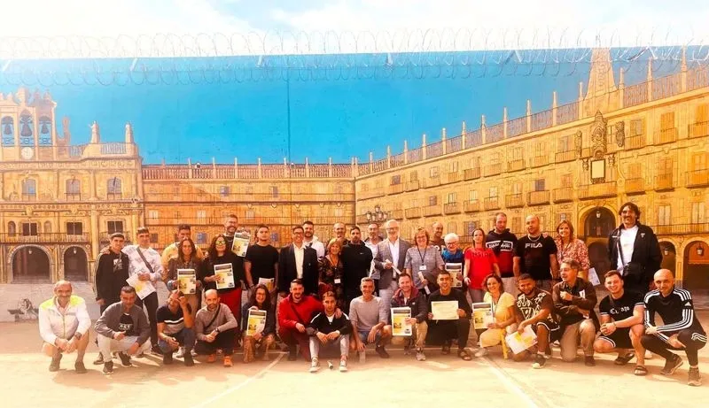 Presentación del segundo número de la revista 'Uteopía' en el Centro Penitenciario de Topas