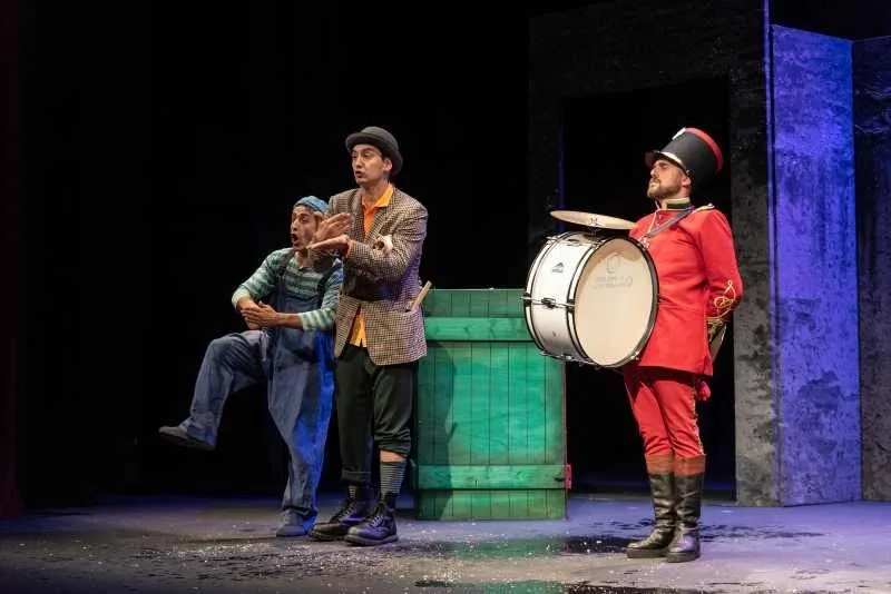 El 20 de octubre en el Liceo se podrá ver la obra ENTRECAJAS con la Cía. Paraíso, es Teatro Familiar 
