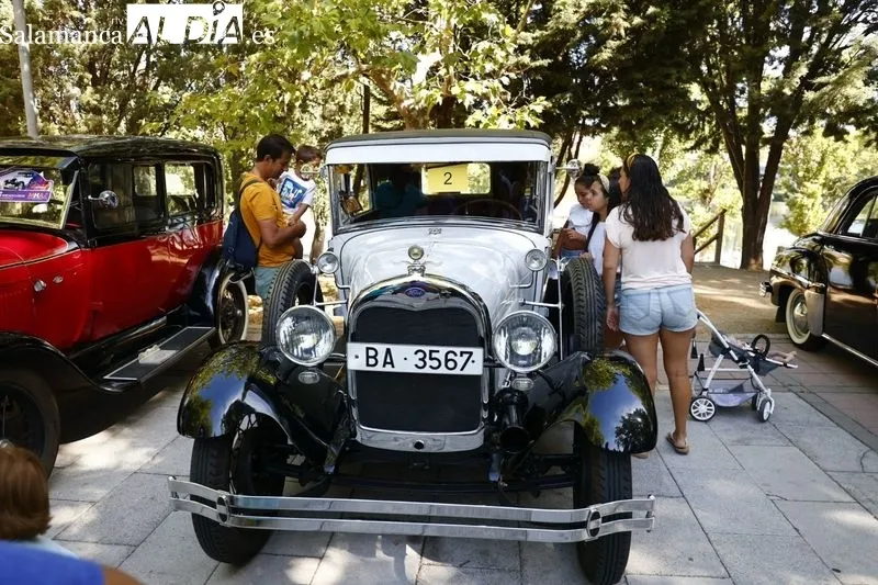Imagen de archivo del II Concurso de Automóviles Clásicos