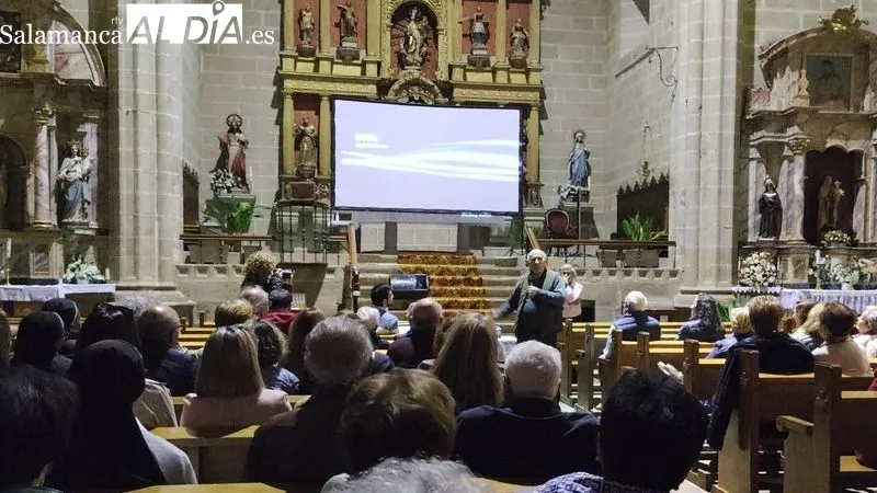 La iglesia de Nuestra Señora de la Asunción fue escenario del homenaje y del concierto