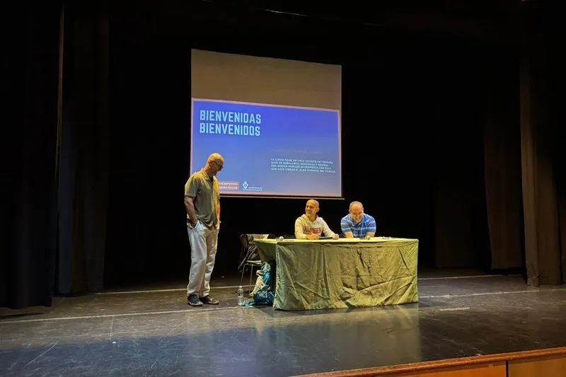 Foto 2 - Presentadas las diferentes actividades y escuelas deportivas para este nuevo curso en Pe&ntilde;aranda