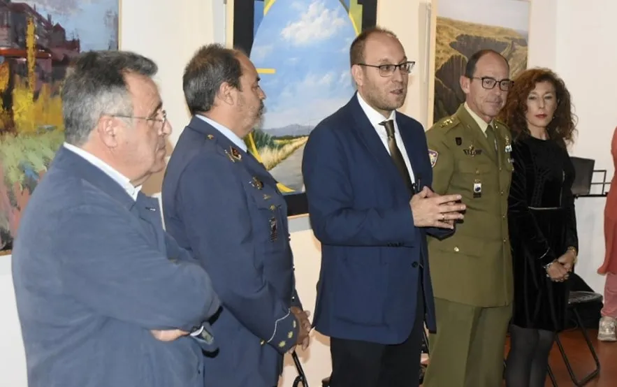 Foto 4 - La m&uacute;sica gu&iacute;a la apertura de las II Jornadas de Defensa de Ciudad Rodrigo