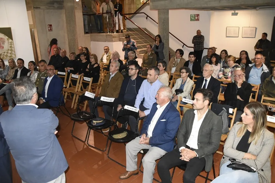Foto 2 - La m&uacute;sica gu&iacute;a la apertura de las II Jornadas de Defensa de Ciudad Rodrigo