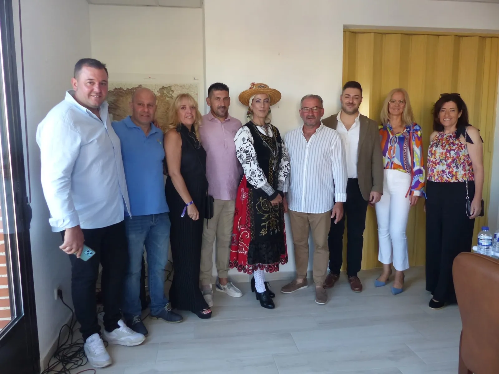 Foto 2 - Villoria se vuelca con su querido pregonero &lsquo;Cordo&rsquo; y la tradicional ofrenda floral a su patrona la Virgen de la Vega