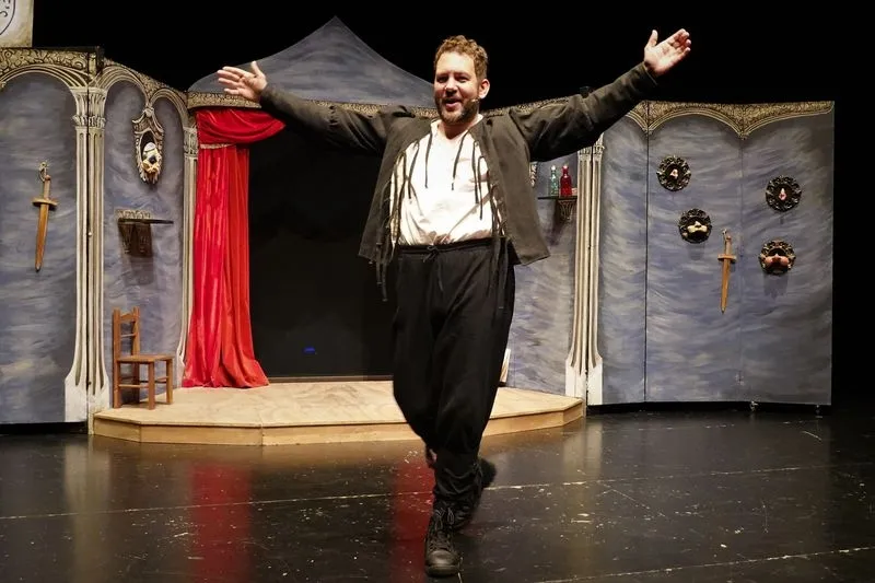 Teatro Poniente actúa en la Casa de las Conchas el 30 de octubre